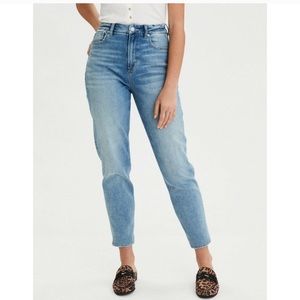 American Eagle Curvy Mom Jean